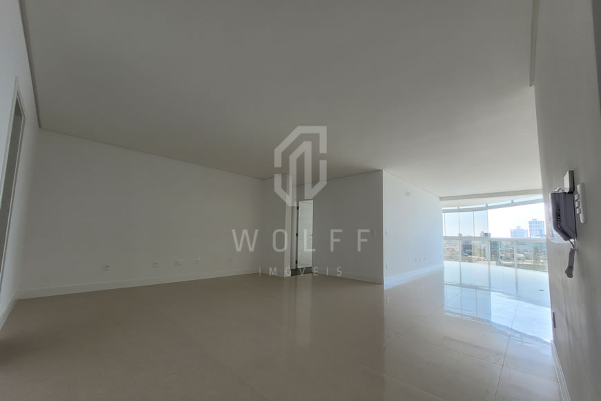 JD1134 - Apartamento com Vista Exuberante do Mar 