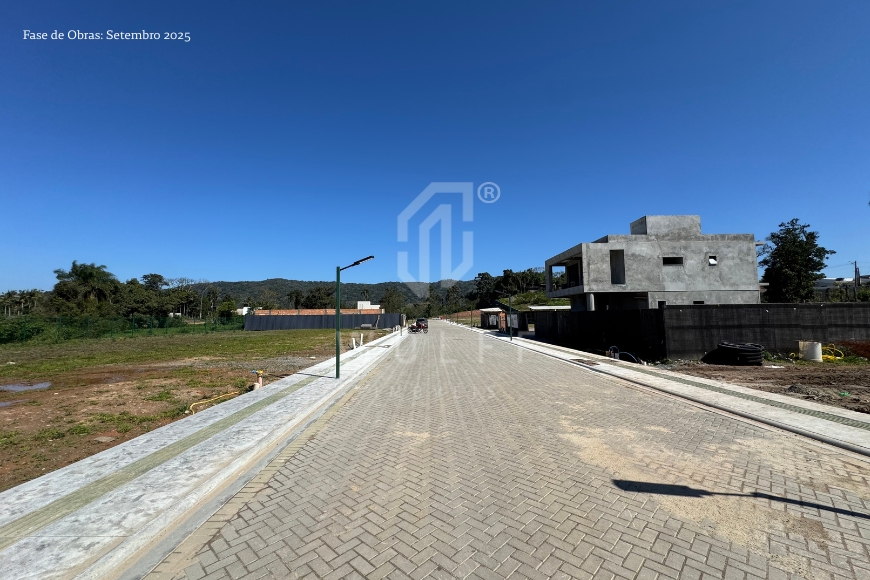 JD1142 - Lotes Residenciais em Condomínio Fechado