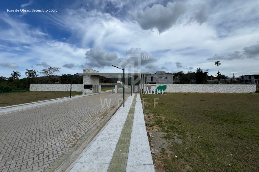 JD1142 - Lotes Residenciais em Condomínio Fechado