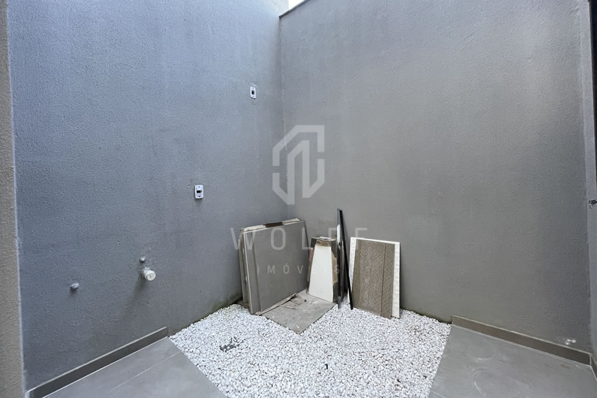 JD1143 - Sobrado com Fachada Moderna