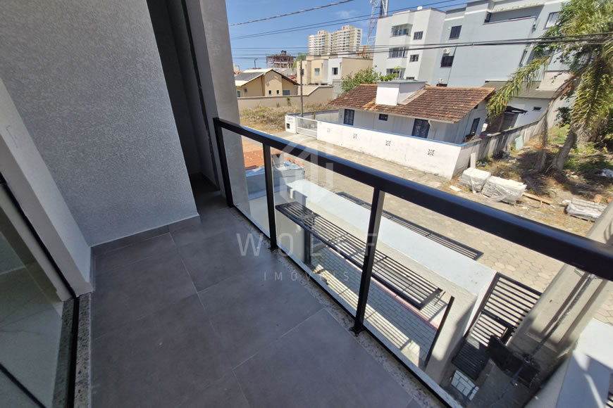 JD1154 - Genebra - Sobrado Geminado com Área de Fundos