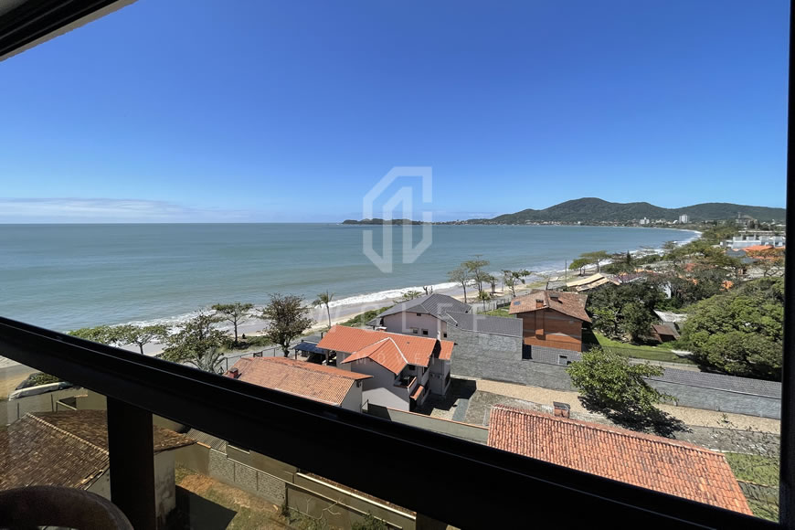 JD1192 - Cobertura Duplex Mobiliada Pé na Areia