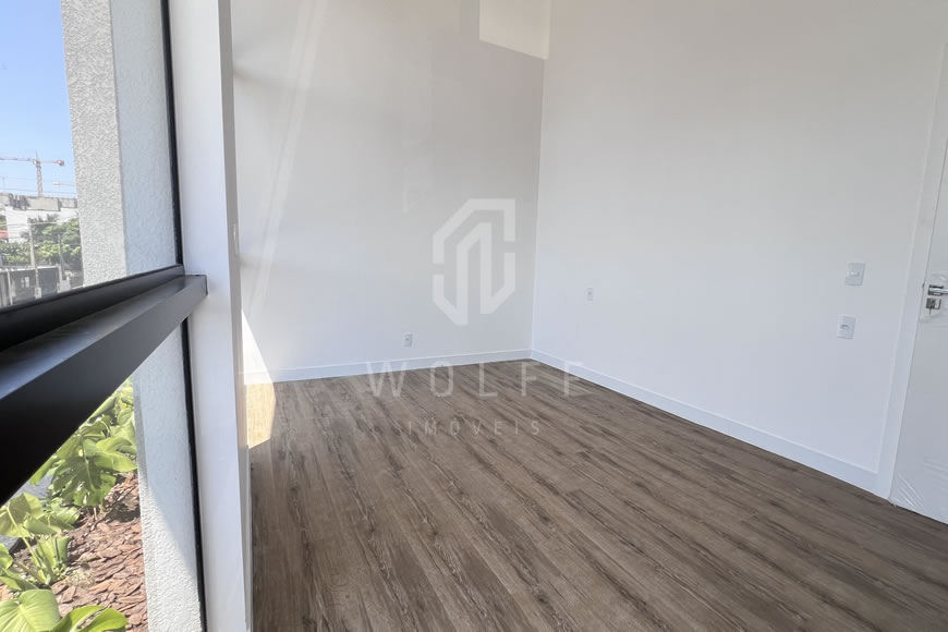 JD1199 - Sobrados com Excelente Projeto