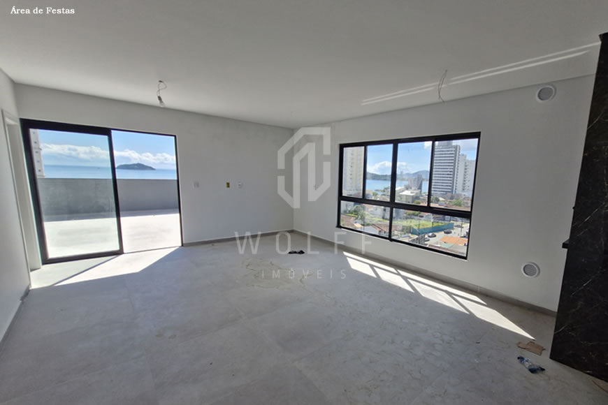 JD1211 - Apartamentos a apenas 200m da Praia