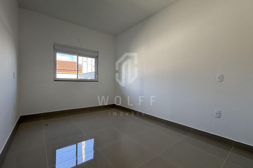 JD1231 - Casa com Projeto Diferenciado e Ótimo Padrão de Acabamento