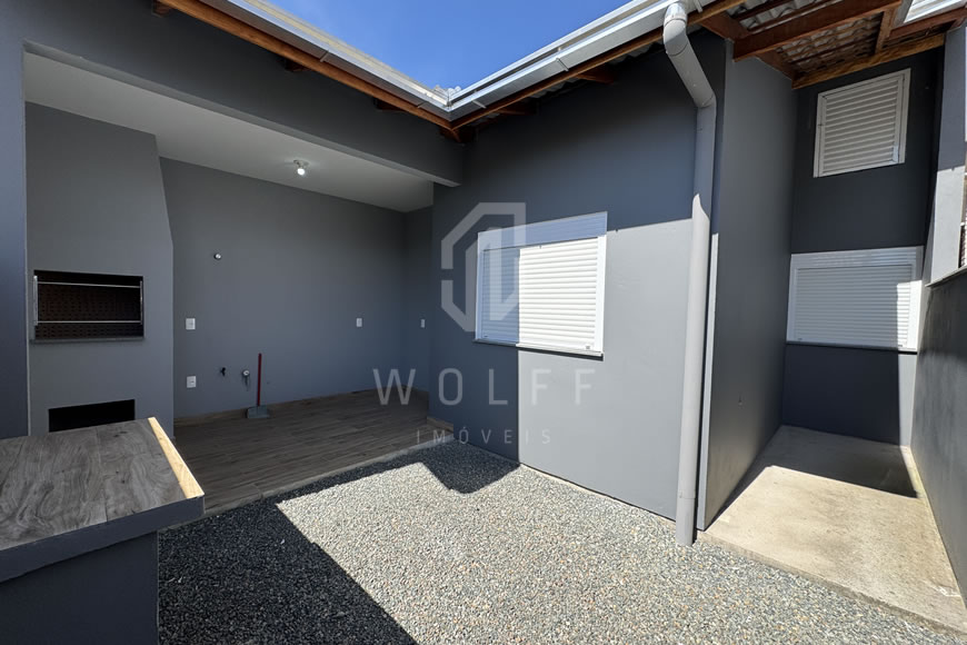 JD1231 - Casa com Projeto Diferenciado e Ótimo Padrão de Acabamento
