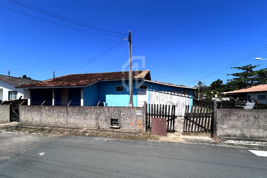 JD1240 - Terreno de 260m² a 300m da Praia