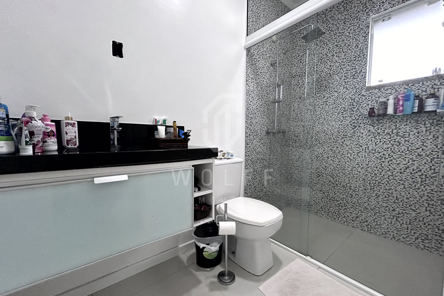 JD1242 - Sobrado Semi-mobiliado com Linda Vista Mar