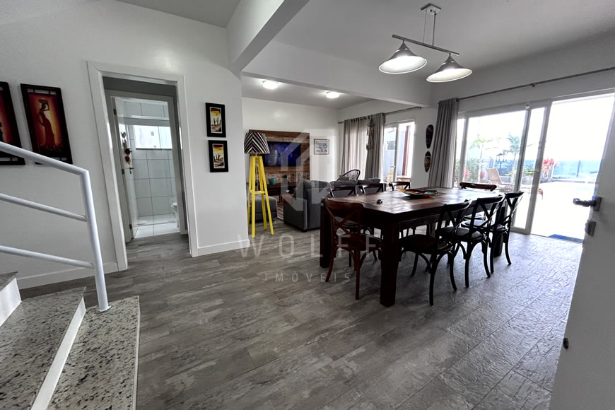 JD1242 - Sobrado Semi-mobiliado com Linda Vista Mar