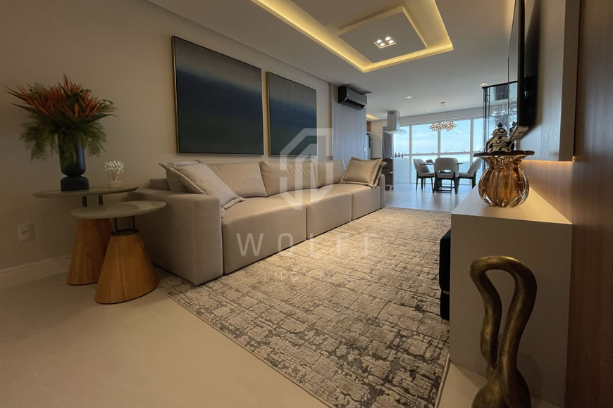 JD1271 - Apartamento Frente Mar Finamente Mobiliado