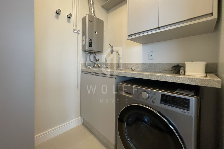 JD1271 - Apartamento Frente Mar Finamente Mobiliado