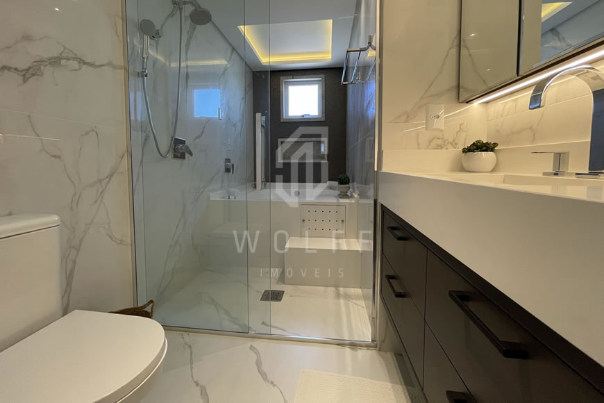 JD1271 - Apartamento Frente Mar Finamente Mobiliado