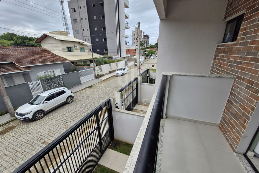 JD1279 - Sobrado Geminado Mobiliado com Ótimo Padrão de Acabamento