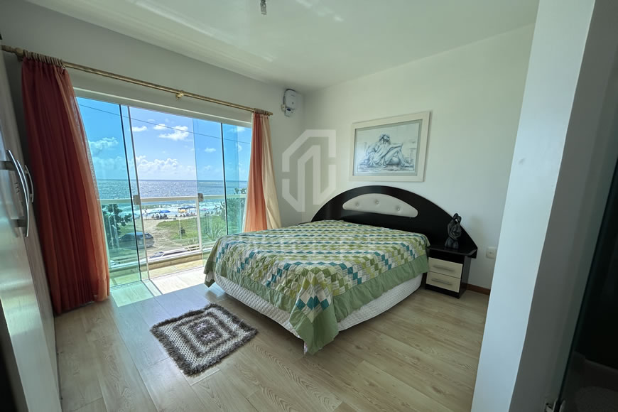 JD1288 - Sobrado Mobiliado Frente Mar