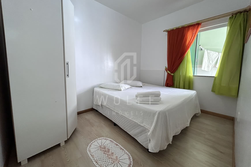 JD1288 - Sobrado Mobiliado Frente Mar