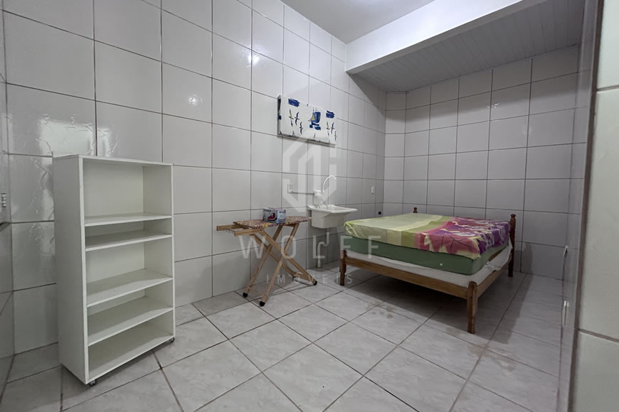 JD1288 - Sobrado Mobiliado Frente Mar