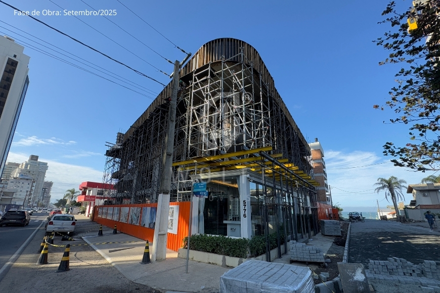 JD1301 - Apartamentos Estilo Neoclássico na Quadra Mar