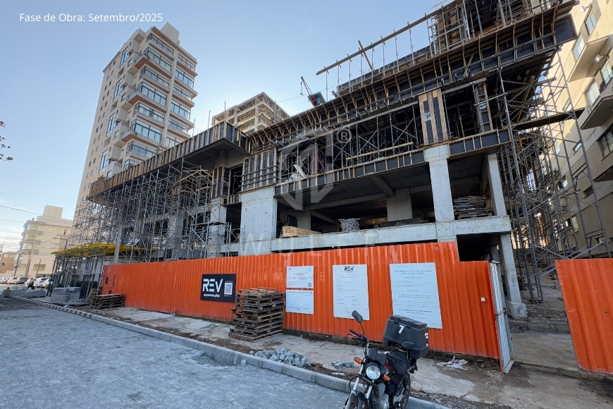 JD1301 - Apartamentos Estilo Neoclássico na Quadra Mar