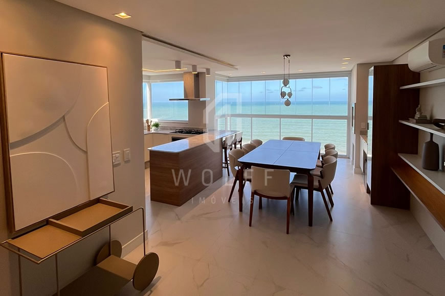 JD1308 - Apartamento mobiliado de frente para o mar