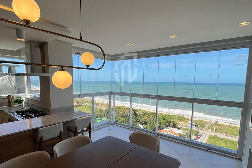 JD1308 - Apartamento mobiliado de frente para o mar