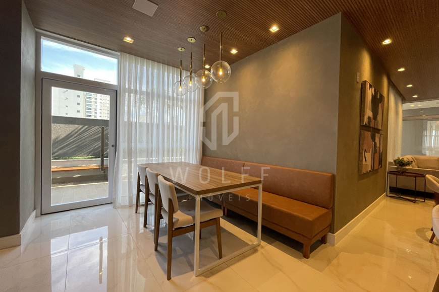 JD1308 - Apartamento mobiliado de frente para o mar