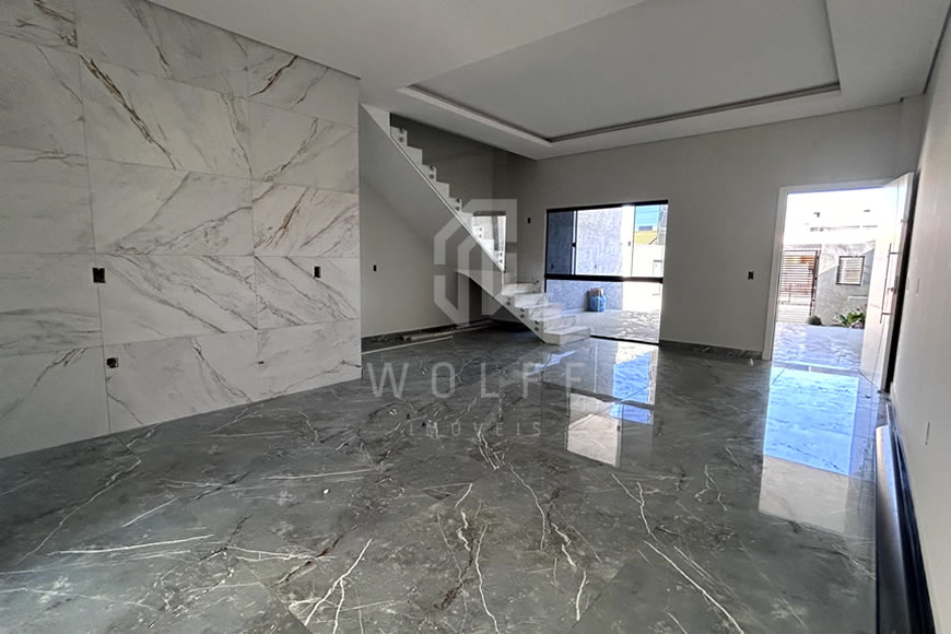 JD1329 - Sobrado Geminado com Piscina no Centro 