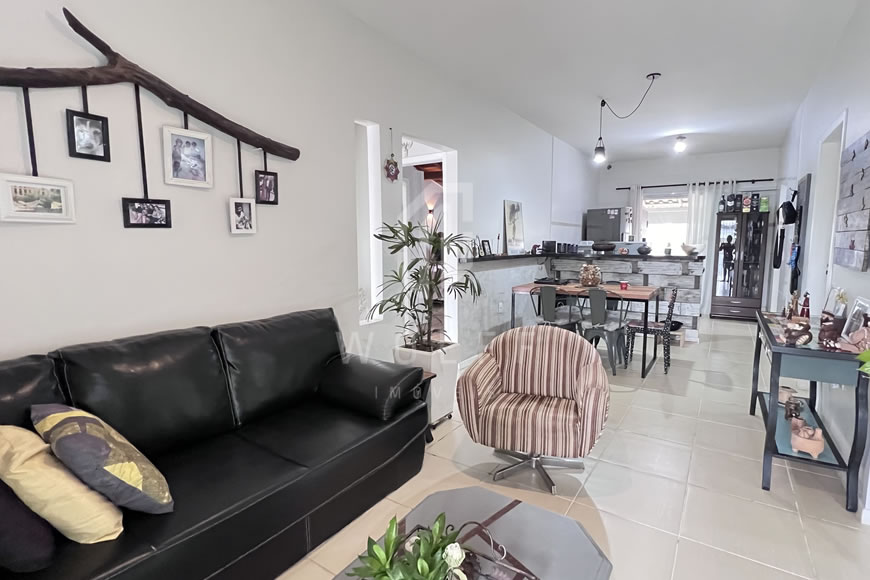 JD1336 - Casa Mobiliada no Bairro Itacolomi