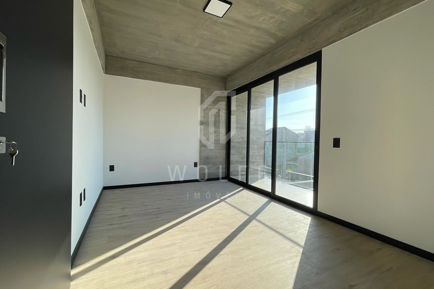 JD1342 - Sobrado Geminado com Excelente Espaço para festas 