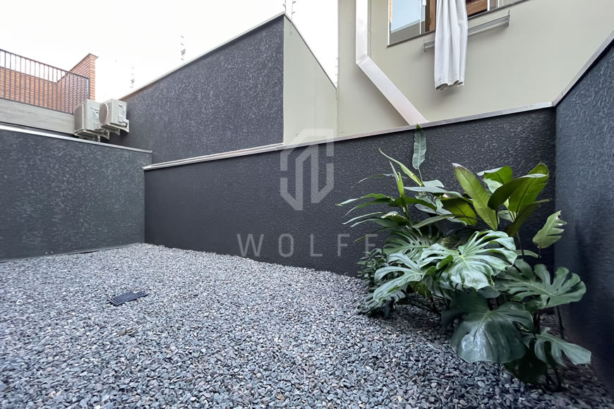 JD1342 - Sobrado Geminado com Excelente Espaço para festas 