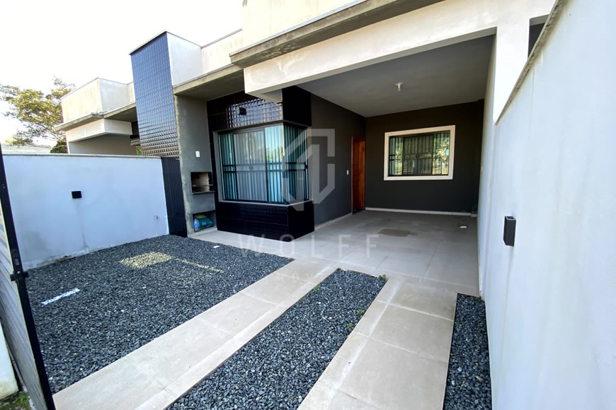 JD1345 - Casa Geminada no Bairro Itacolomi 