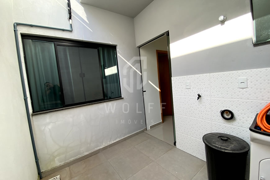 JD1345 - Casa Geminada no Bairro Itacolomi 