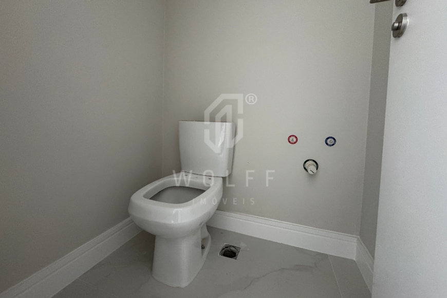 JD1355 - Apartamento Sofisticado com Vista para o Mar