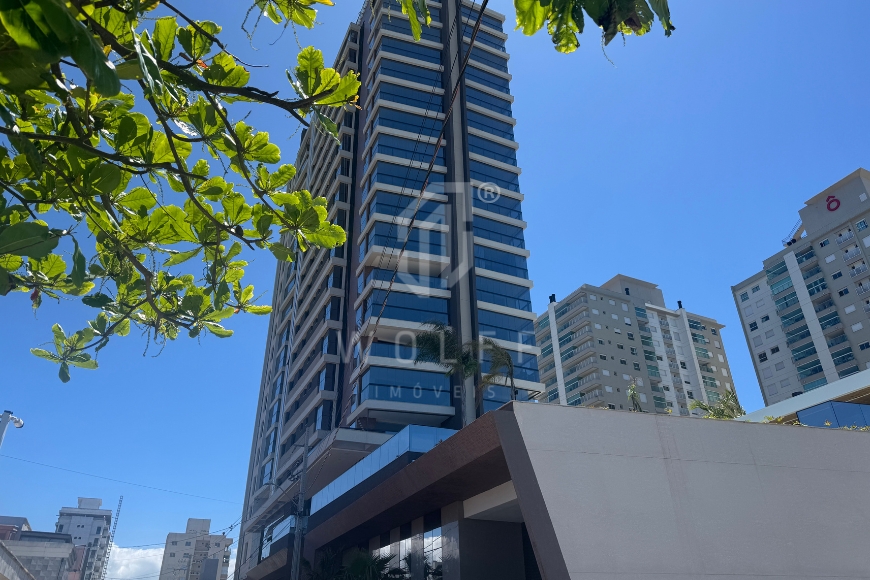 JD1355 - Apartamento Sofisticado com Vista para o Mar