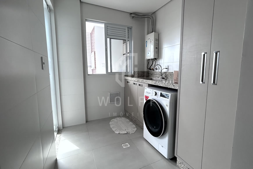 JD1363 - Apartamento Mobiliado a apenas 50 metros da Praia