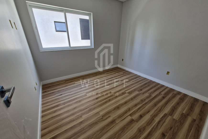 JD1387 - Sobrado Geminado a 200m da Praia em Itajuba 