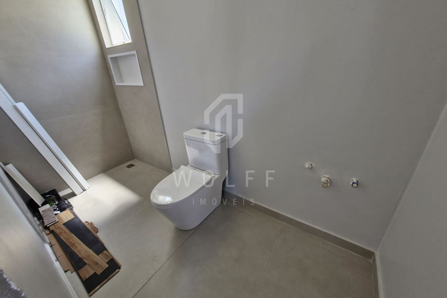 JD1387 - Sobrado Geminado a 200m da Praia em Itajuba 