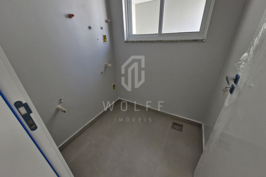 JD1387 - Sobrado Geminado a 200m da Praia em Itajuba 