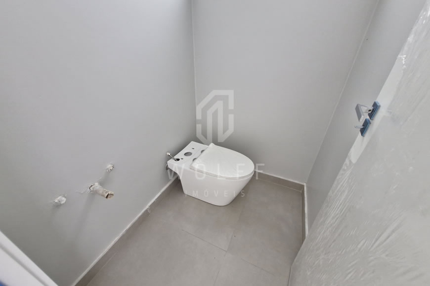 JD1387 - Sobrado Geminado a 200m da Praia em Itajuba 