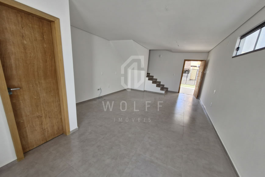 JD1391 - Sobrado Geminado a 350m da Praia