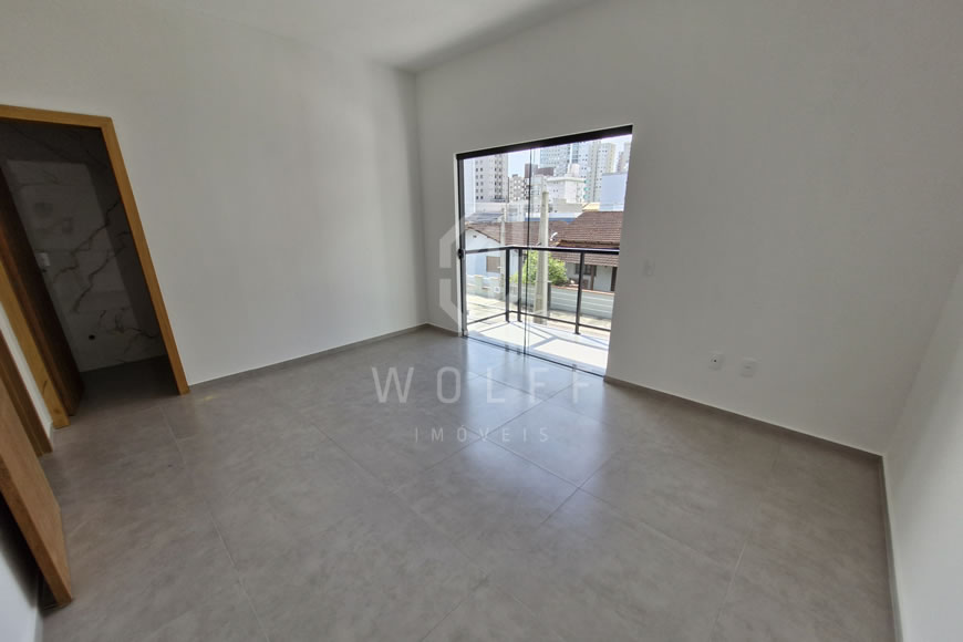 JD1391 - Sobrado Geminado a 350m da Praia