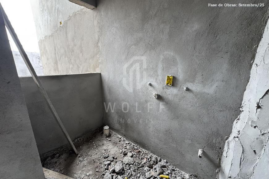 JD1401 - Sobrado Geminado com Ótimo Padrão de Acabamento