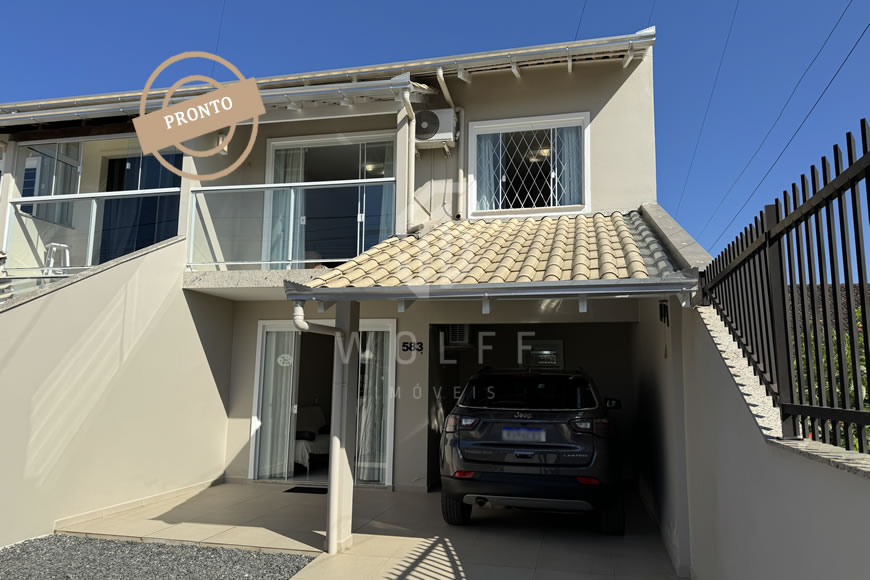 JD1405 - Sobrado Geminado Mobiliado com 03 Dormitórios