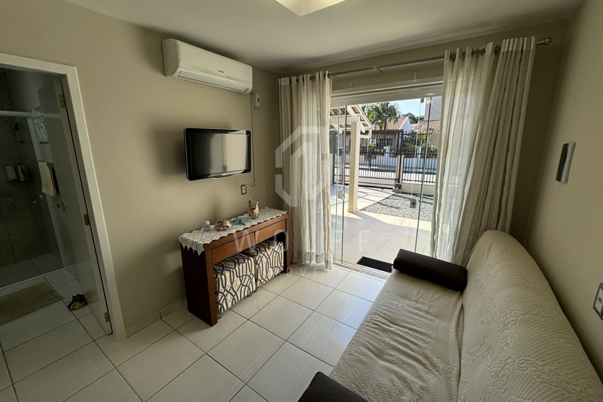 JD1405 - Sobrado Geminado Mobiliado com 03 Dormitórios