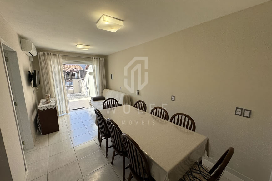 JD1405 - Sobrado Geminado Mobiliado com 03 Dormitórios