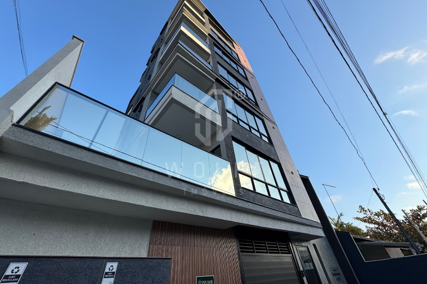 JD1407 - Apartamento Exclusivo a 350m da Praia