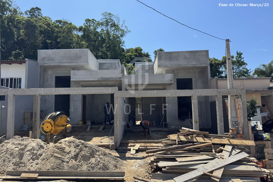JD1412 - Casas Geminadas com Ótimo Padrão de Acabamento