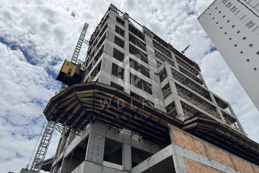 JD1415 - Apartamentos a apenas 100m da Praia