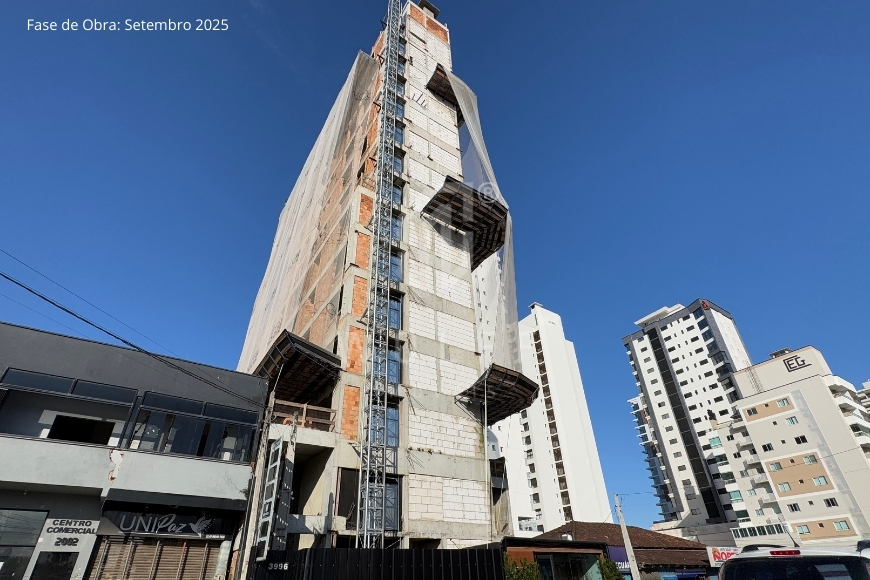 JD1415 - Apartamentos a apenas 100m da Praia