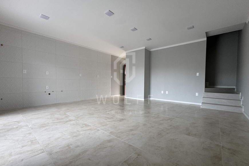 JD1426 - Sobrado Geminado com Piscina e Acabamento Impecável