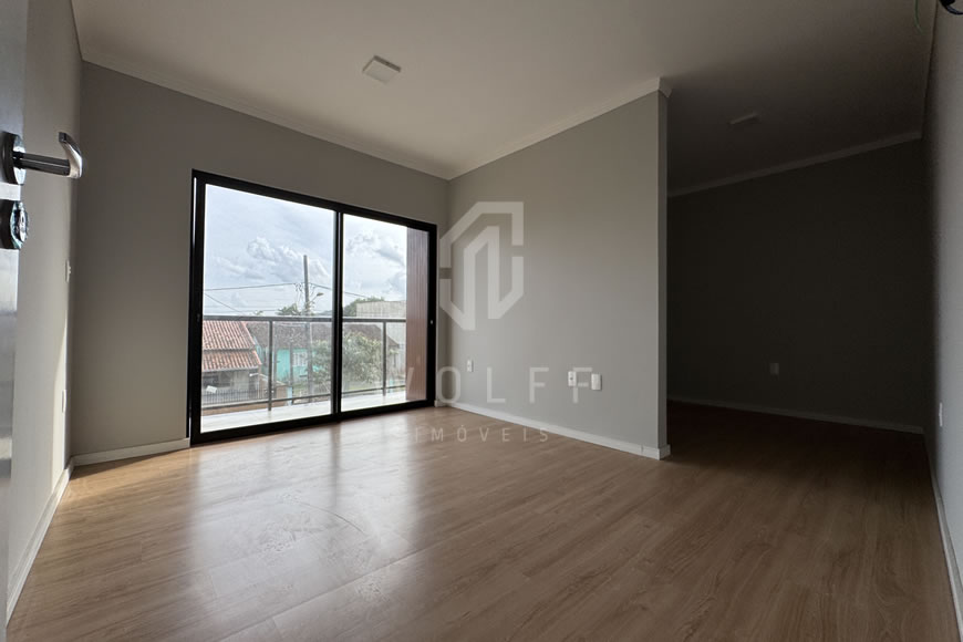 JD1426 - Sobrado Geminado com Piscina e Acabamento Impecável